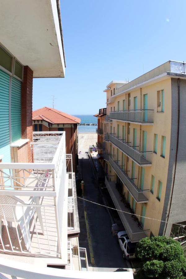 Hotel Ancora Bellaria-Igea Marina Exterior foto